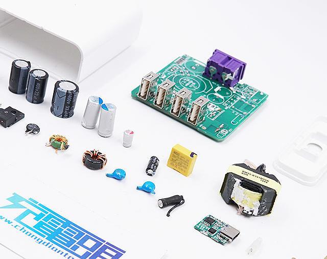 拆解报告：JDB劲电宝 45W 1C4A USB PD快充充电器