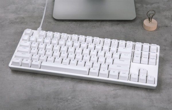 一体注塑键帽、升级全键无冲：悦米机械键盘二代 87 键发布