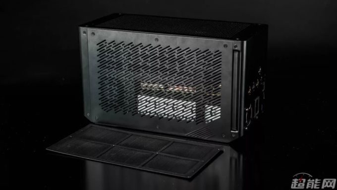 技嘉AORUS RTX 2080 Ti GAMING BOX评测:独孤求败的雷电3显卡坞