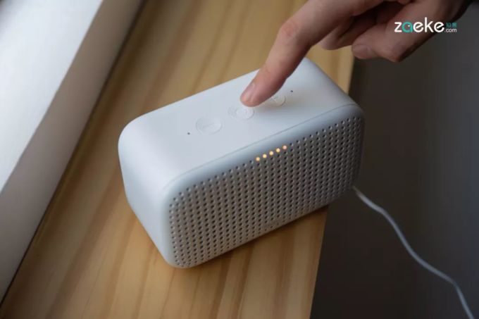 纯粹交朋友的定价,Redmi 小爱音箱 Play 更像高效的用户拉新利器
