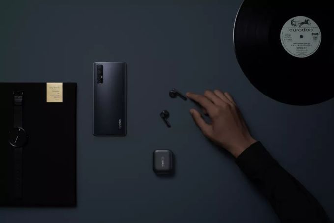 OPPO正式发布Reno3系列:用最轻薄的机身做最多的事