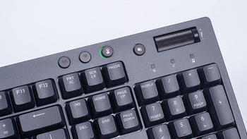 电脑 篇八：PBT键帽樱桃轴，三种模式无线连接四个设备：TT 曜越 G821键盘体验