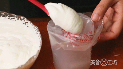 一张2块钱飞饼,花10分钟,做出大师级甜品