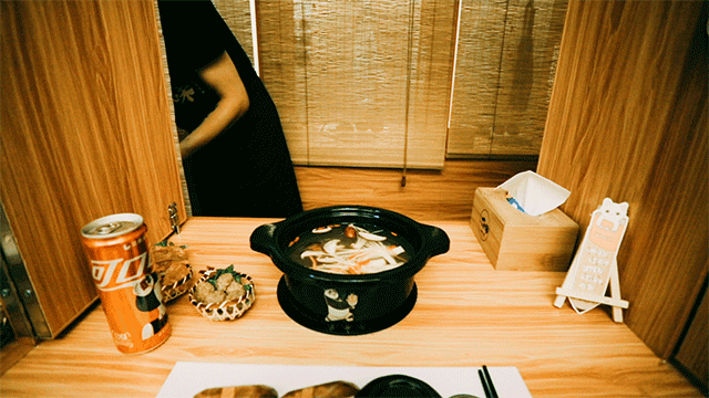 火爆抖音的独食火锅终于来广州啦!一个人吃饭也不孤单