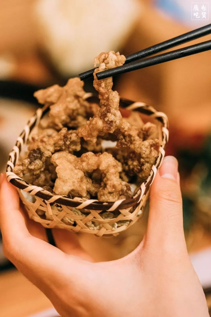 火爆抖音的独食火锅终于来广州啦!一个人吃饭也不孤单