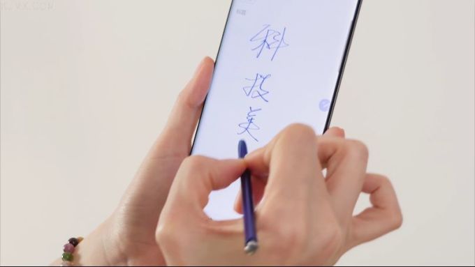 「科技美学」四大旗舰一加 | 华为 | iPhone | 三星详细对比测评(第14季)下