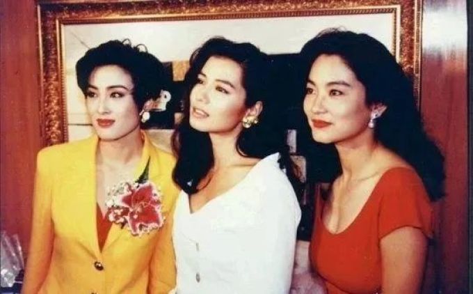 过年“小脸”攻略,这些大脸女明星是怎样做到脸大还美的?