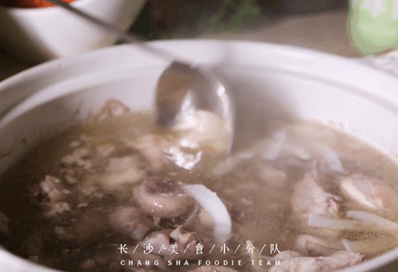 长沙最健康不油腻的火锅店,上至70岁老人下至3岁小孩,都被圈粉!