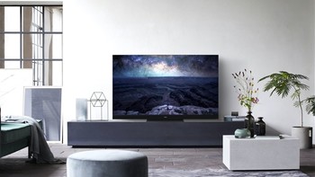 自产高亮HDR面板、好莱坞级色准：松下发布新旗舰OLED电视HZ2000