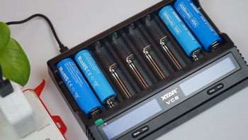 全能解决方案，让你不再为充电而烦恼---XTAR（爱克斯达）VC8电池充电器分享