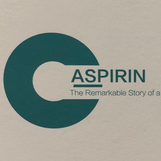 天使与魔鬼：阿司匹林、海洛因与拜耳制药的羁绊 |《阿司匹林传奇》and《猎药师》