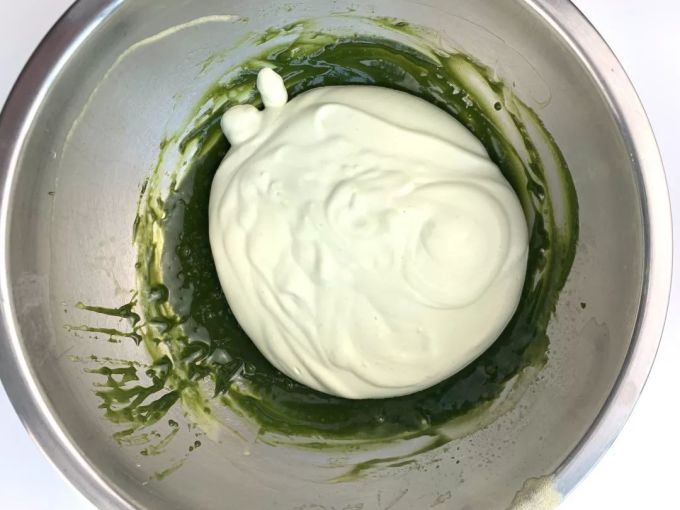 “抹茶情人节蛋糕”必做配方,刷爆了朋友圈的钻戒高级蛋糕!