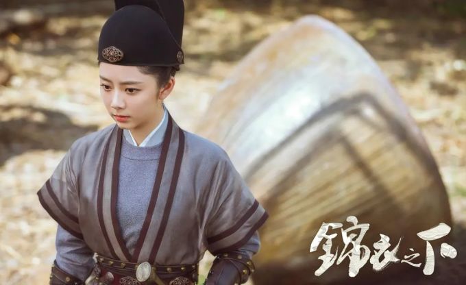 30岁的她再演少女,就算抠图注水也想熬夜追完