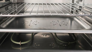 蒸烤箱能代替微波炉？是什么决定了蒸烤箱“烤”方面的成败？