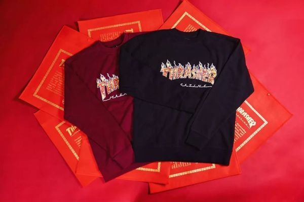 潮闻快食 | Burberry释出AirPods豹纹保护套;Randomevent发布2020春夏LOOKBOOK