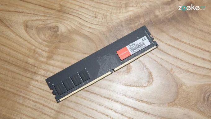 七彩虹已将铁柱磨出针型,但iGame Sigma I300还不够细