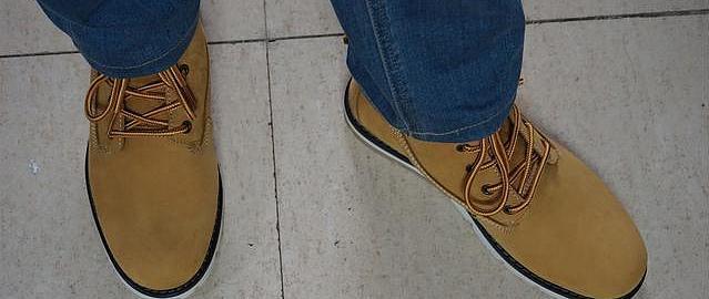 冬日踩雨必备！七面工装鞋上脚体验：不到300这材质我亏了吗？