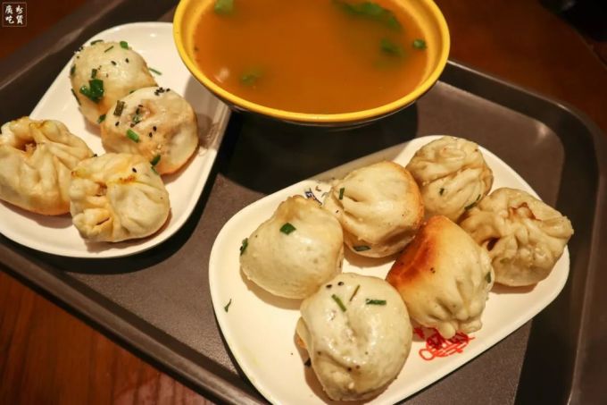 IMG_2117.jpg 7天花1500元!教你如何不踩雷吃喝玩乐上海!