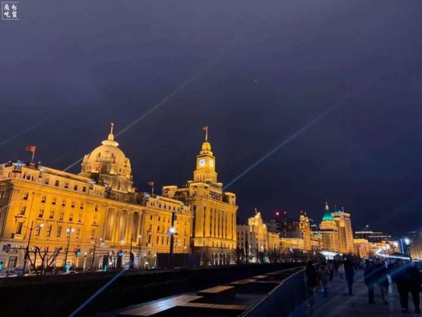 7天花1500元!教你如何不踩雷吃喝玩乐上海!