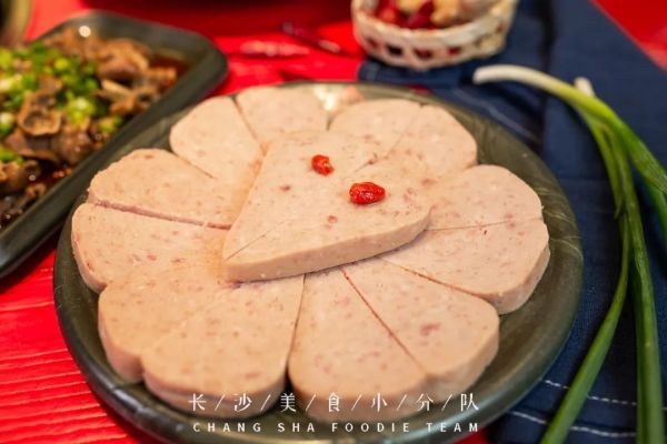 招牌菜品免费吃,无限续!吃完老板还送钱?这家店疯了~