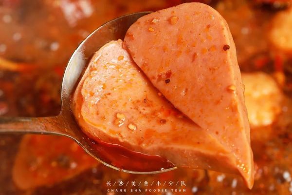 招牌菜品免费吃,无限续!吃完老板还送钱?这家店疯了~