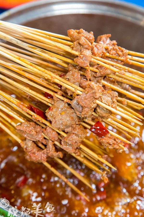 天!这栋老楼5层都在卖串串,怕不是亚洲最大的串串店?