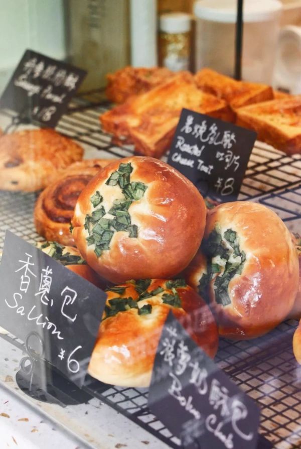DSC07389.jpg 这家店,杯子可以吃?雪山可以撕?