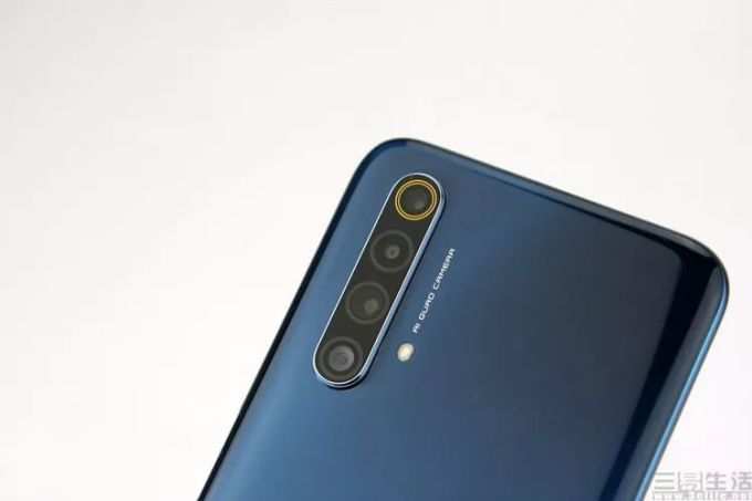 20352418973804.jpg 真我X50 5G评测:背靠5G,追求“真我”风格