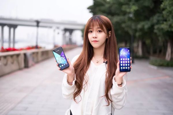 Redmi K30和realme X50对比测评 | 120Hz屏+5G,谁更值得买?