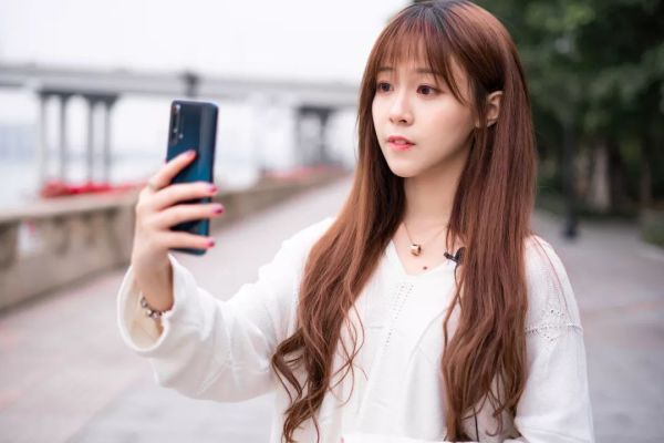 Redmi K30和realme X50对比测评 | 120Hz屏+5G,谁更值得买?