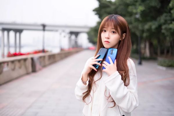 Redmi K30和realme X50对比测评 | 120Hz屏+5G,谁更值得买?