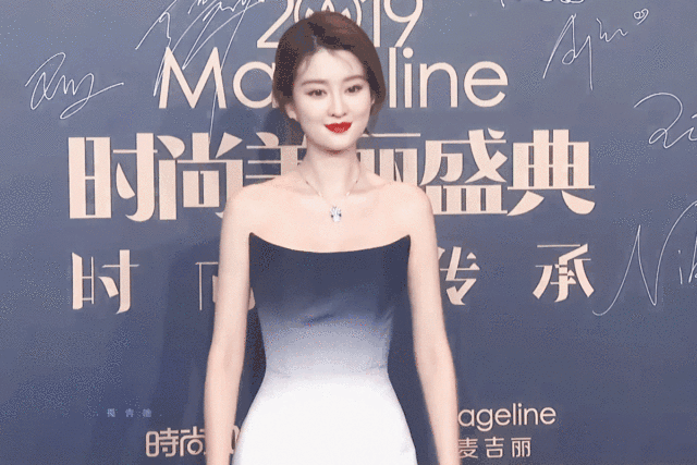 那些看起来像富家大小姐的人,“贵气感”从哪来?