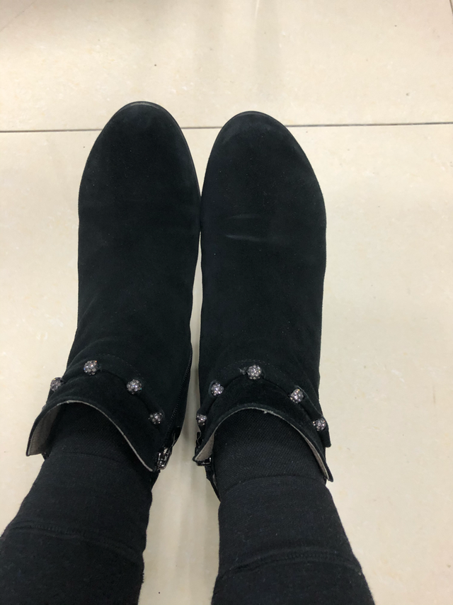 超好穿的bata短靴，再也不用看别的牌子