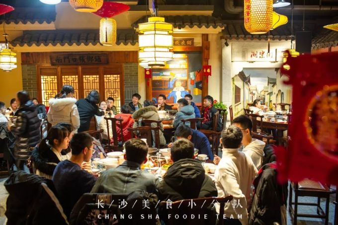 白沙老味过年不打烊,3000平米复古街景,营造浓厚年味