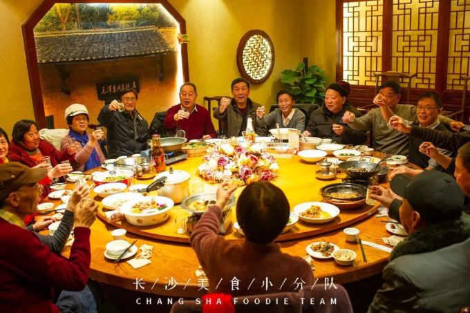 白沙老味过年不打烊,3000平米复古街景,营造浓厚年味