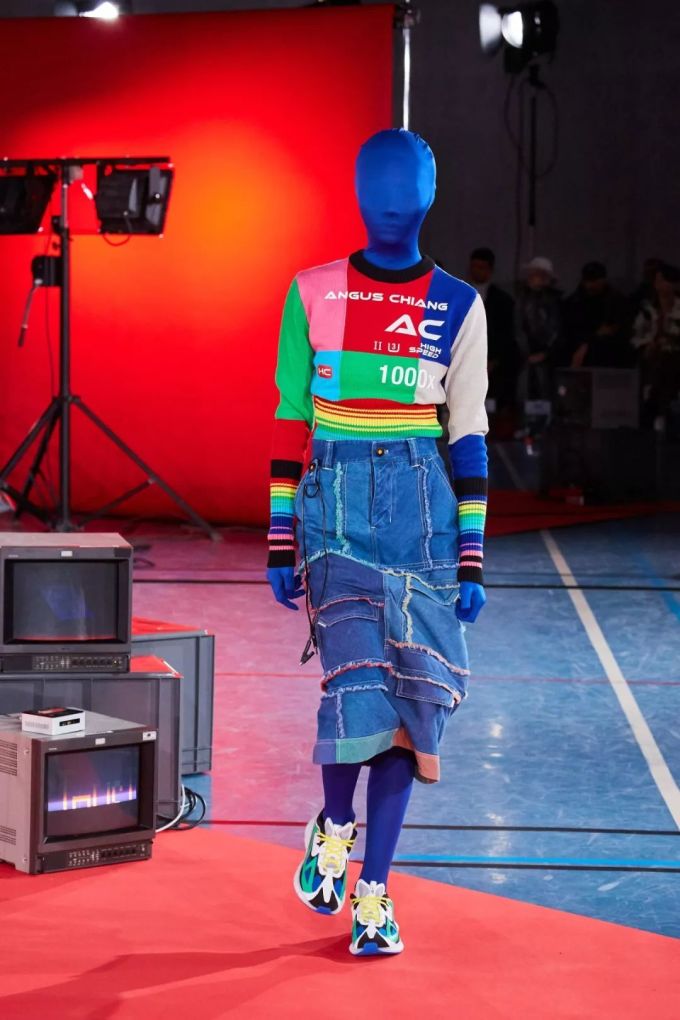 潮闻快食 | Dior x Jordan Brand正式发布服饰与配饰系列;Supreme x MLB联名企划曝光