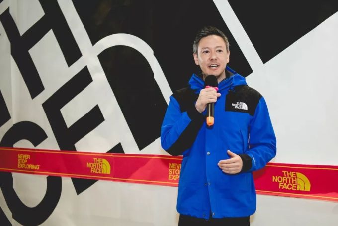 潮闻快食 | YOHO!Boy 带你体验 TNF BaseCamp @ Genting 滑雪活动和新店开业!