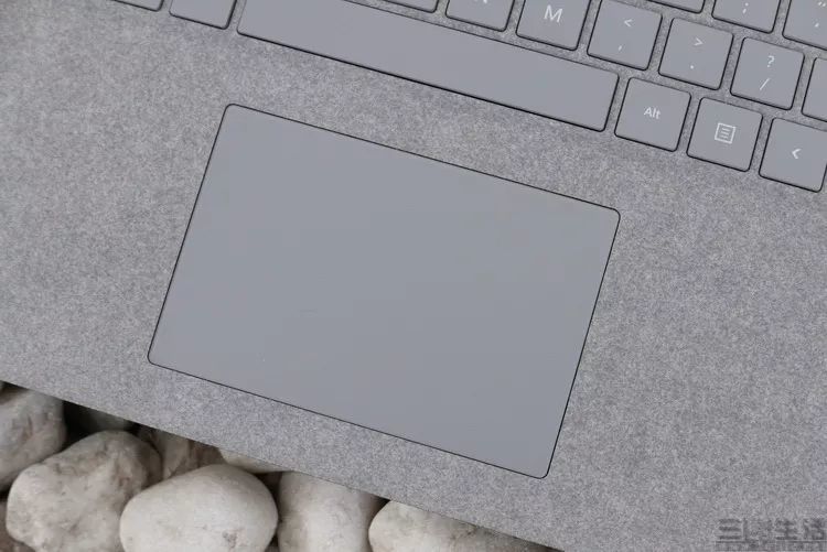 用“芯”树立新标杆，微软Surface Laptop 3评测