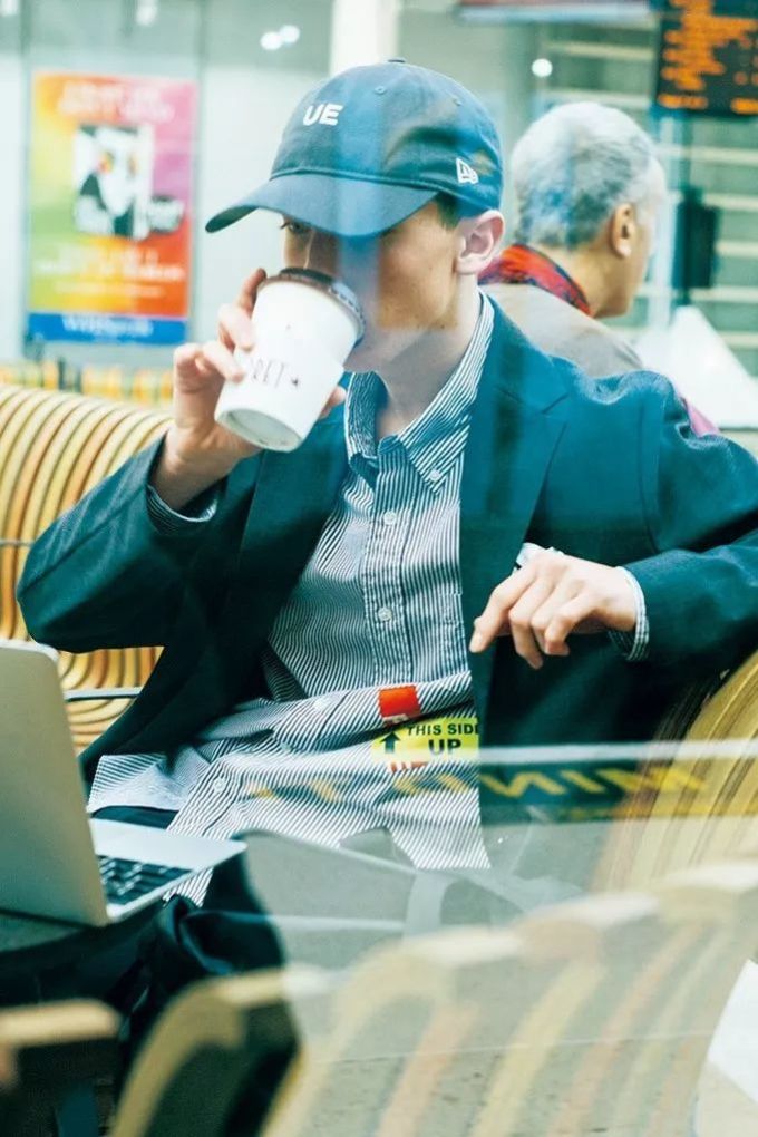 潮闻快食 | OAMC x adidas Originals 联名鞋款回归;Stüssy 释出 2020 早春系列型录!