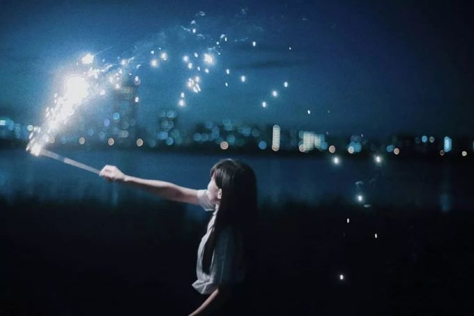 照片洒满光!她靠记录四季吸粉30万:原来季节变迁这么美