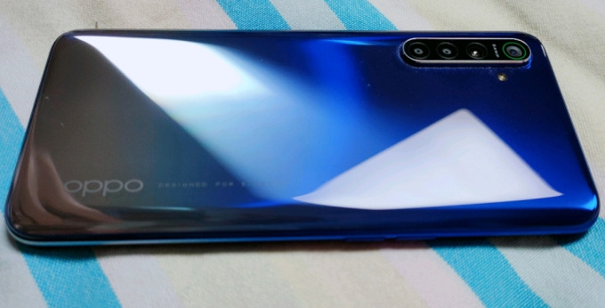 冰冰凉凉的手机——oppo k5晒单