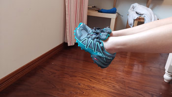 脚下一片蓝—Salomon女士speedcross gtx越野鞋分享