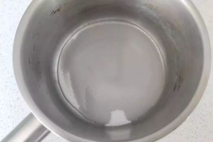 网红焦糖海盐蛋糕好吃到排队了,零失败在家一样做!