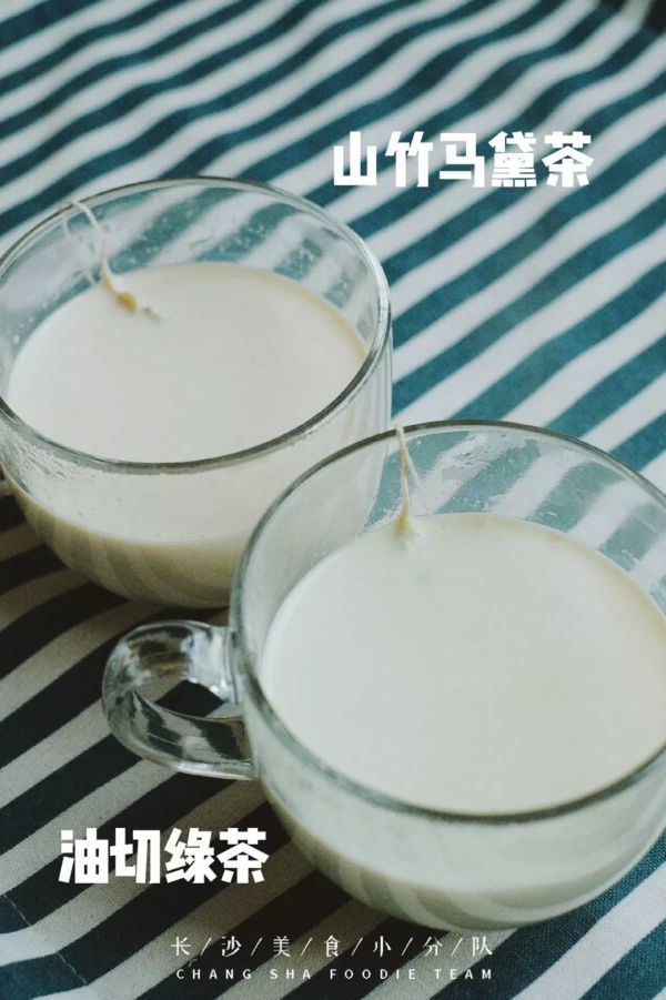 别刷手机了,煮个奶茶不香吗?!