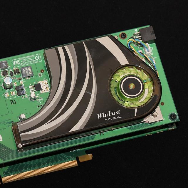 显示卡考古第4期：13年前双GPU显示卡的另类双PCB单PCIE布局赏析