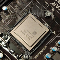 数码拆箱 篇一百九十四：全核超频4.4GHz的i7-4980HQ魔改CPU性能、温度、功耗、游戏全评测