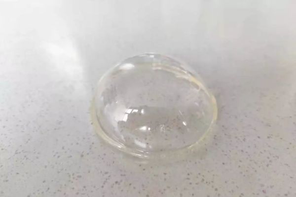 敲开玻璃糖罩,入口即化的情人节蛋糕,居然这么高级!