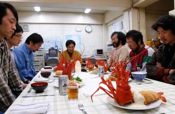 在家看完这些美食片,静待乌云散去后的风清云朗