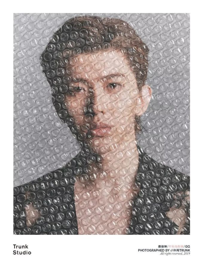 微信图片_20191122185837.jpg 有腔调!被 15 位新生代少年的写真惊艳到!
