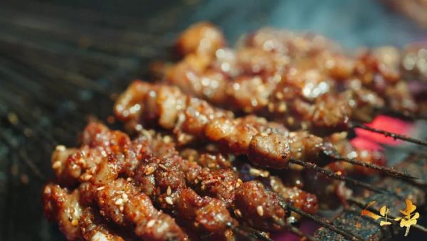 在家看完这些美食片,静待乌云散去后的风清云朗